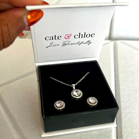 Cate & Chloe Jewelry - Cate & Chloe 18k White Gold Plated Halo Pendant Necklace & Crystal Stud Earrings